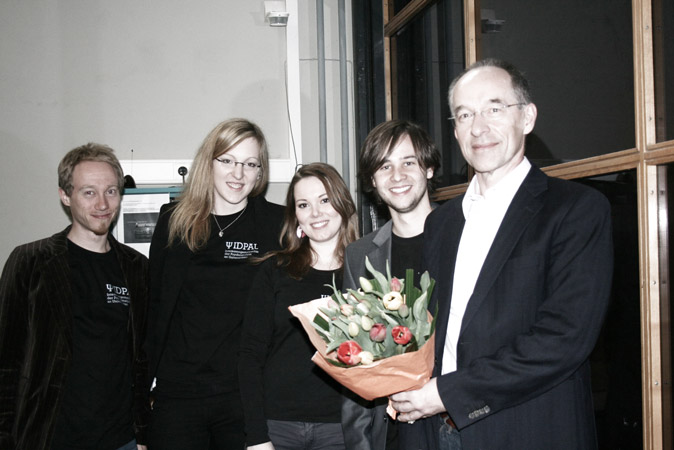 Einige Mitglieder der IDPAU e.V. (Stand April 2013) und Dr. Heribert Blass